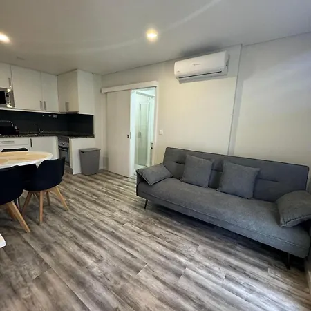 Over Sea 1 Apartment